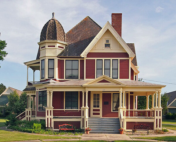 Exterior of the Martin T. Gunderson House