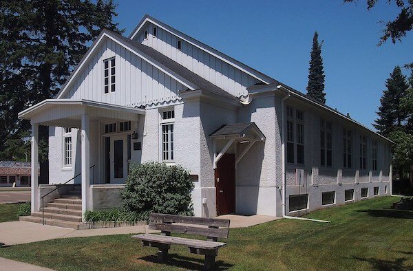 Exterior of the Pequot Lakes Area Historical Society Museum