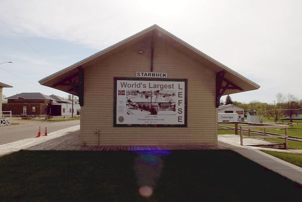 Exterior of the Starbuck Depot Museum side-02