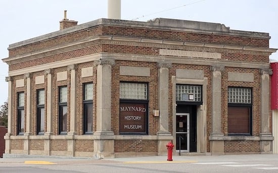 Exterior of the Maynard History Museum (former bank building)