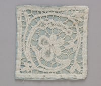 Dakota bobbin-lace doily