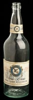 A bottle of Hamm’s New Brew variety, produced in the 1930s. This bottle has the original logo and typeface typical of Hamm’s Brewing Company’s early products.