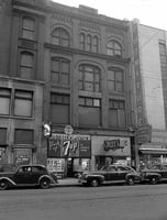 Curlys Bar and Cafe