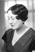 Black and white photograph of Maud Hart Lovelace, c.1931.