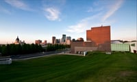 walker_with_minneapolis_skyline