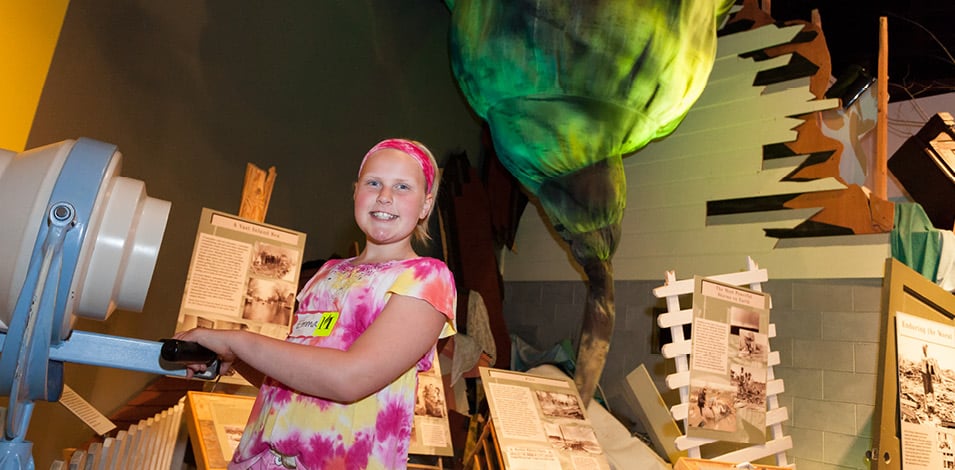 hc_exhibits_955x470_weather_0
