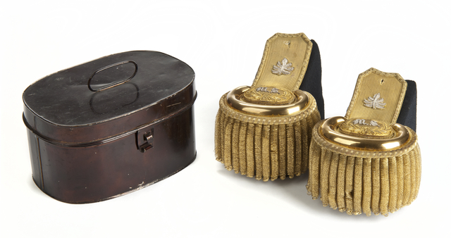 Jacob Henry Stewart’s epaulettes and case