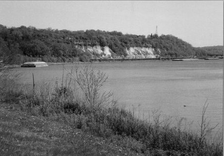 Dayton’s Bluff