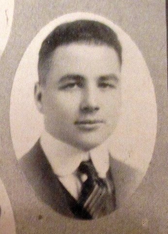 Black and white photograph of Melvin Maas from St. Paul Central High School yearbook, 1916.