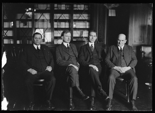 Henrik Shipstead with freshman senators.