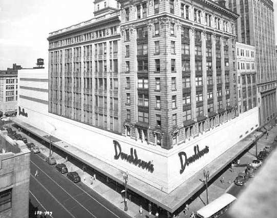 Black and white photograph of the exterior, L. S. Donaldson Company, 1949. Photograph by Norton & Peel.