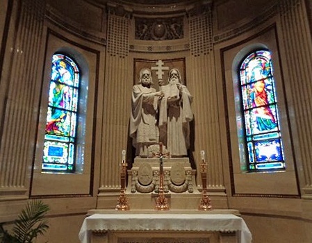 Color image of statues of Saints Cyril and Methodius in the St. Paul Cathedral’s Shrine of Nations. Photographed by Paul Nelson on July 10, 2014.