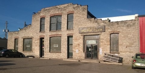 Color image of the Commercial building, Central Avenue, Minneapolis, 2016. Photograph by Paul Nelson.