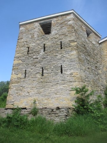 Color image of the Fort Snelling Hexagonal Tower, 2016. Photograph by Paul Nelson.