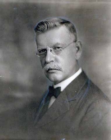 Black and white photograph of Dr. Louis A. Fritsche, c.1920.