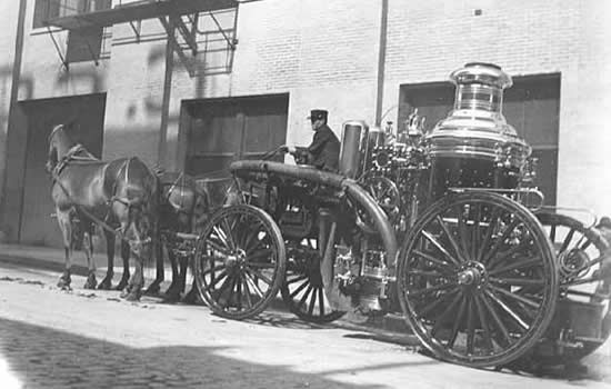fire-engine fire-engine