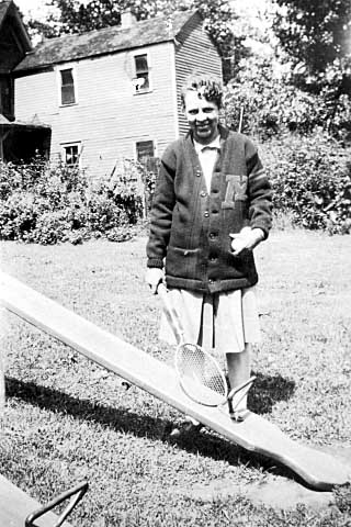 Ethel Ray Nance (1899-?).