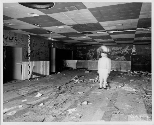 spooky gutted great lakes bar interior, contrast w joshs